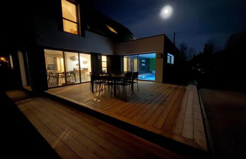 la villa iodée, le confort d une maison neuve équipée d une piscine intérieure chauffée toute l année, très proche des plus belles plages - Foto 4