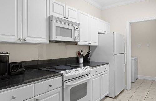 Park Avenue 214 - Photo 7