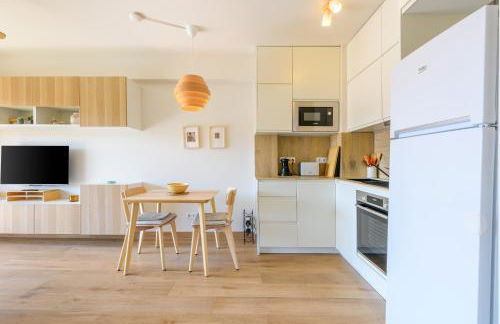 WintowinRentals Charming Apartment with Sunny Terrace near the Sea - Photo 20