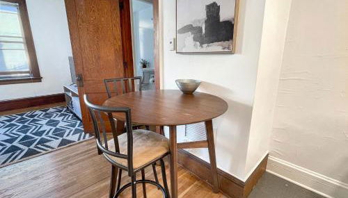 1 Bed Apt on Grand - Walk to 3 Breweries! - Foto 3