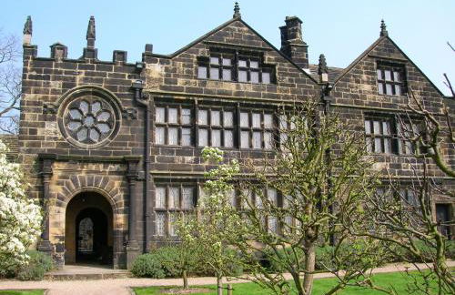 Two-bedroom Cottage - Sandstone Garden Patio - Free Parking - Pets Welcome - Foto 63