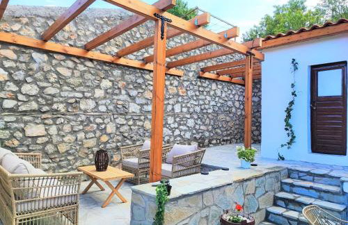 Archontiko Kastellia - Stone Guesthouse with Fireplace and Mountain View - Foto 27