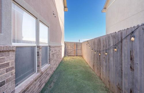 Sunset Retreat, Clean Modern 3BR, Garage, Near 191 - Foto 46