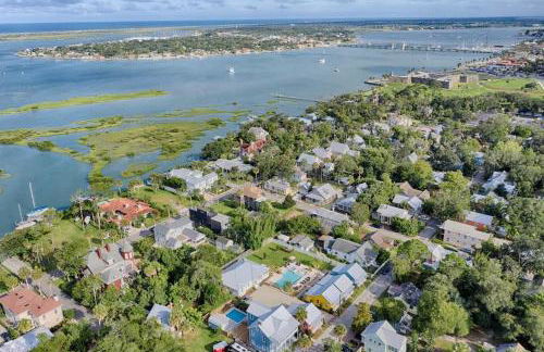 Updated Cottage in Heart of Town Park & Walk - Foto 39