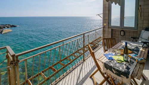 Unda de Ma Apartment with AC & Sea View Balcony - Foto 3