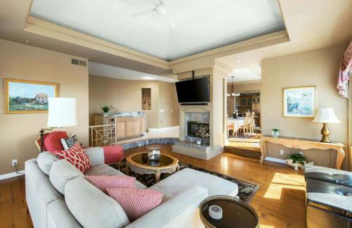 Oceanview Coastal Retreat in Redondo Beach - Foto 8