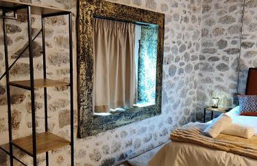 Tommy's Guest House - Photo 16