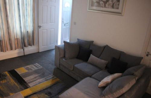 Tastefully furnished and Cosy 2-bedroom house - Foto 19