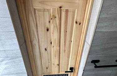 Luxury Industrial Studio Leeds Near Brudenell social club & Headingley Stadium - Photo 86