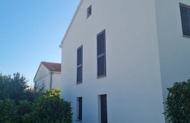 Apartmani Komin - Photo 40