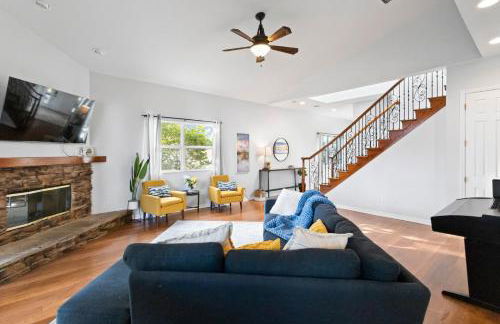 Spacious 5 Bd 3 Bath Home Swim Spa Near Beaches - Foto 17