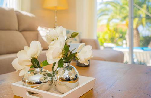 Sunny Poolside Stay in Busot - Foto 35