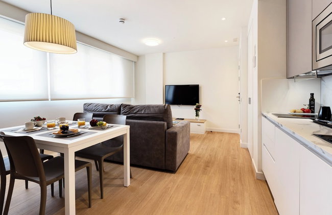 Sercotel Logroño Suites - Photo 11