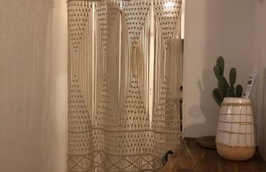 CASA DAHLIA - Charmant appartement équipé avec grande terrasse - Foto 8