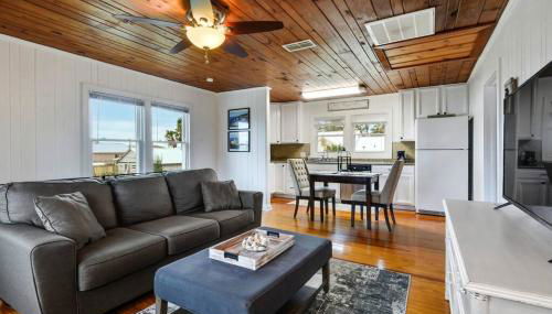 Cozy cottage by the Sea -near downtown with patio! - Foto 2