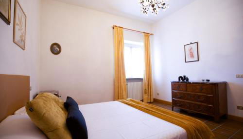 Grande casa con giardino e box auto, 3 camere e 3 bagni - Foto 3