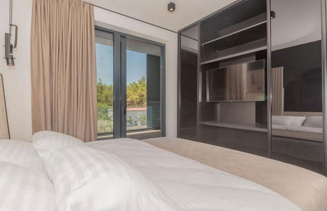 Luxury Contemporary Villa in Vodice With Pool, Sauna and Hot Tub - Foto 3