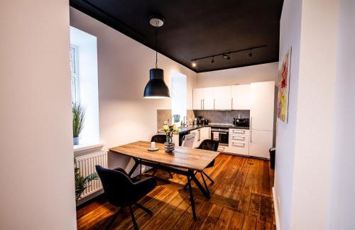 4 Zimmer hochwertig saniertes Cityapartment ruhig gelegen - Foto 1