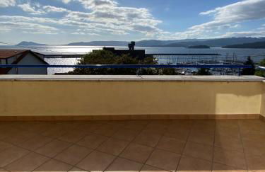 Chalet Portosin con piscina al lado de la playa - Foto 12