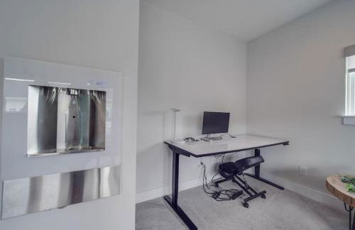 Rooftop Retreat Heart of NoDa Light Rail Sauna - Foto 23