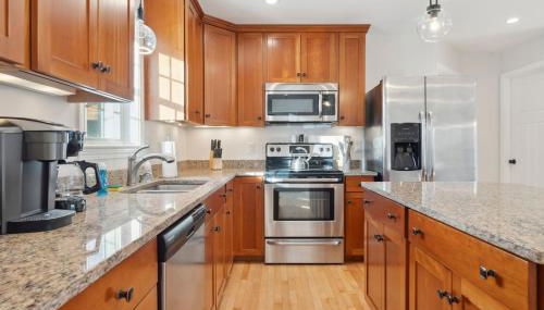 Winnisquam Landing Lakefront Firepit Deck - Foto 4