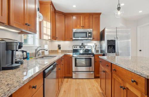 Winnisquam Landing Lakefront Firepit Deck - Foto 4