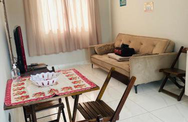 Casa Inteira Aconchegante com Garagem - Foto 2