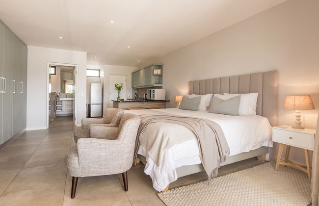 Sunrise Bay Self-Catering Accommodation - Photo 15