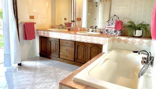 VILLA REMILIA a 600 m dal mare di Tortolì - Foto 3, towels