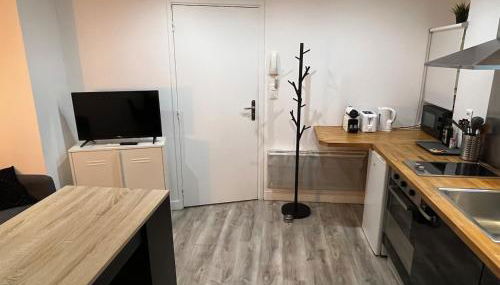 L'escale, proche Bordeaux, parking gratuit - Foto 2