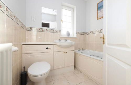 JOIVY Modern Flat with Free Parking - Foto 9