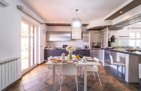 Lovely Home In Trappitello With Wifi - Foto 4