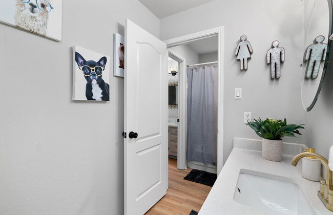 Incredible Heated Pool Tub Gameroom - Foto 27