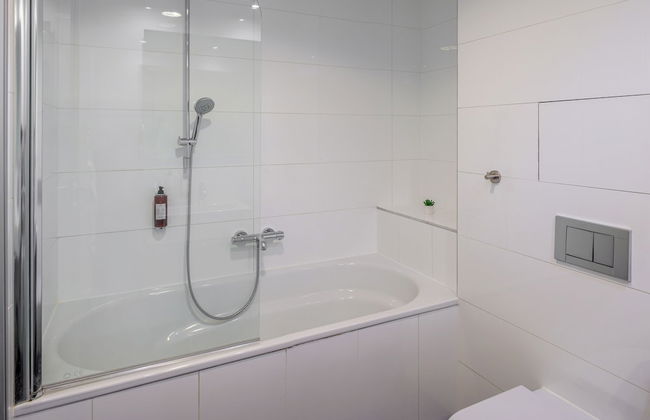 VN3 Terraces Suites by Adrez Living - Photo 52