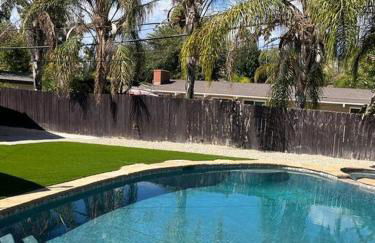 Woodland Hills 3 bedroom w/ pool and spa - Foto 22