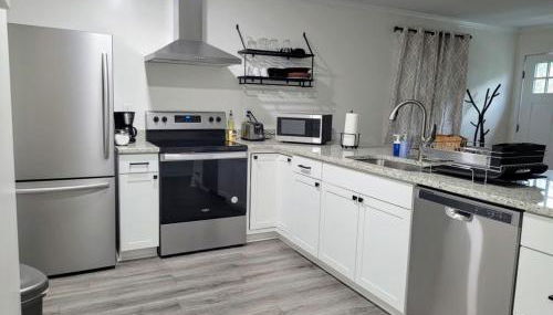 Renovated 2 Bed Walltown Home Walk to Duke! A - Foto 3