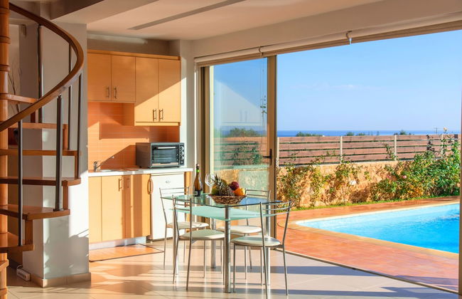 Secret Escape Villa With Heated Pool - Photo 7