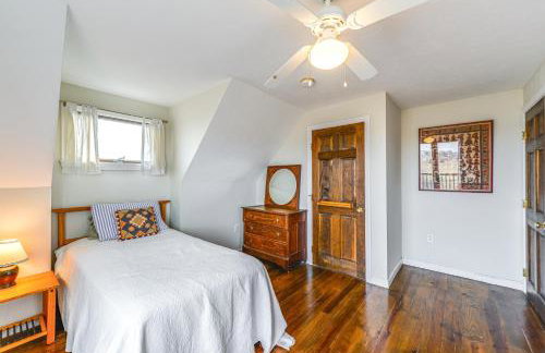 Marshfield Home with 4 Decks and Private Beach Access! - Foto 24