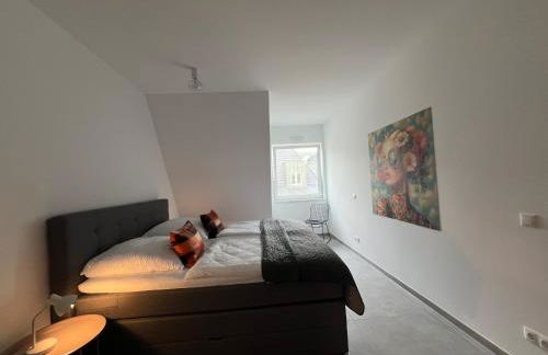 Design am Rhein I Zentral I 2BR I Aufzug I Dachterrasse I Parken I helloYOU apartments x BRIGHT Collection - Foto 11