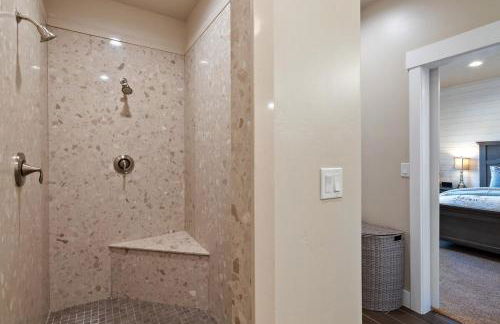 Pool & Hot Tub & Fire Pit & Water Slide - Foto 25