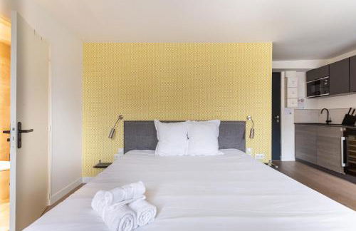 Appart Hotel NuitéeJour Le Mans Centre Jaurès - Foto 16