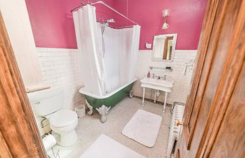 Peaceful Easy Feelings - King Sized Bed - Sleeps 2 - Foto 2