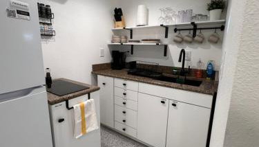 Basement Bliss: Cozy Getaway - Foto 2