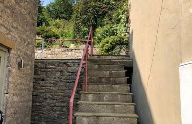 St Anthony’s, bright perkily decorated 3 bedroom house - Photo 29