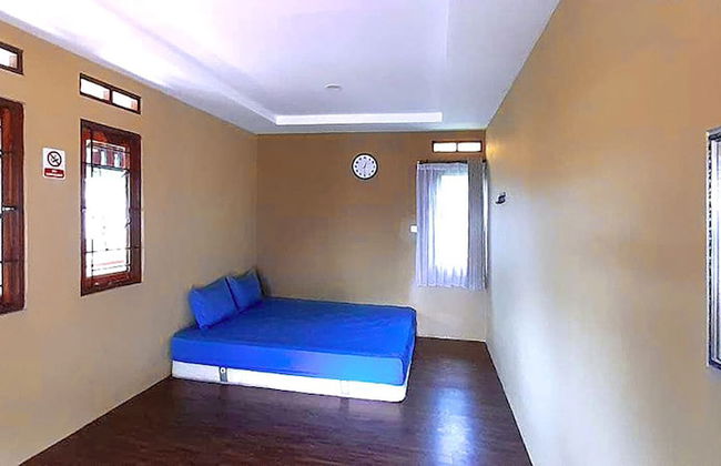 Villa Lisandsa by Ruang Nyaman - Foto 4