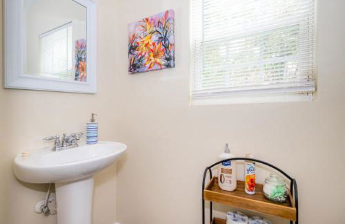 Serine Space - Townhome - King Bed - Duke - Long Term Stays - Foto 23