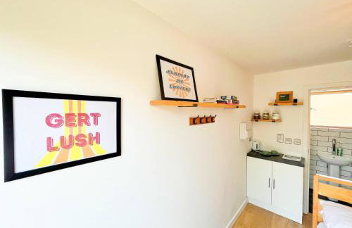 Dolores Suite EcoPod Treehouse in the city centre - Foto 5