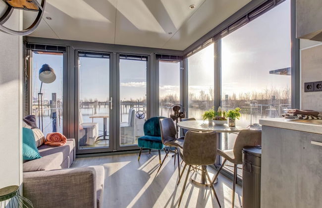 Houseboat in Volendam Near Fort Edam - Foto 10