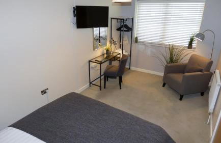 Telford Townhouse with Parking - Foto 16