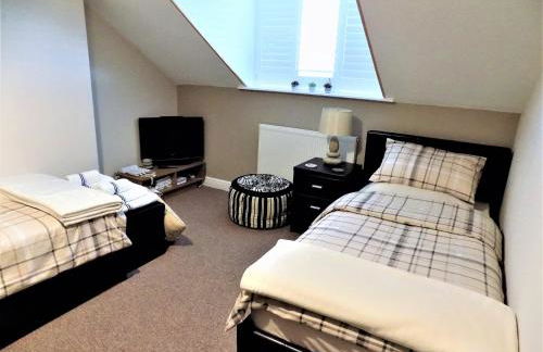 Number 12 Yorkshire Holiday House - Photo 6